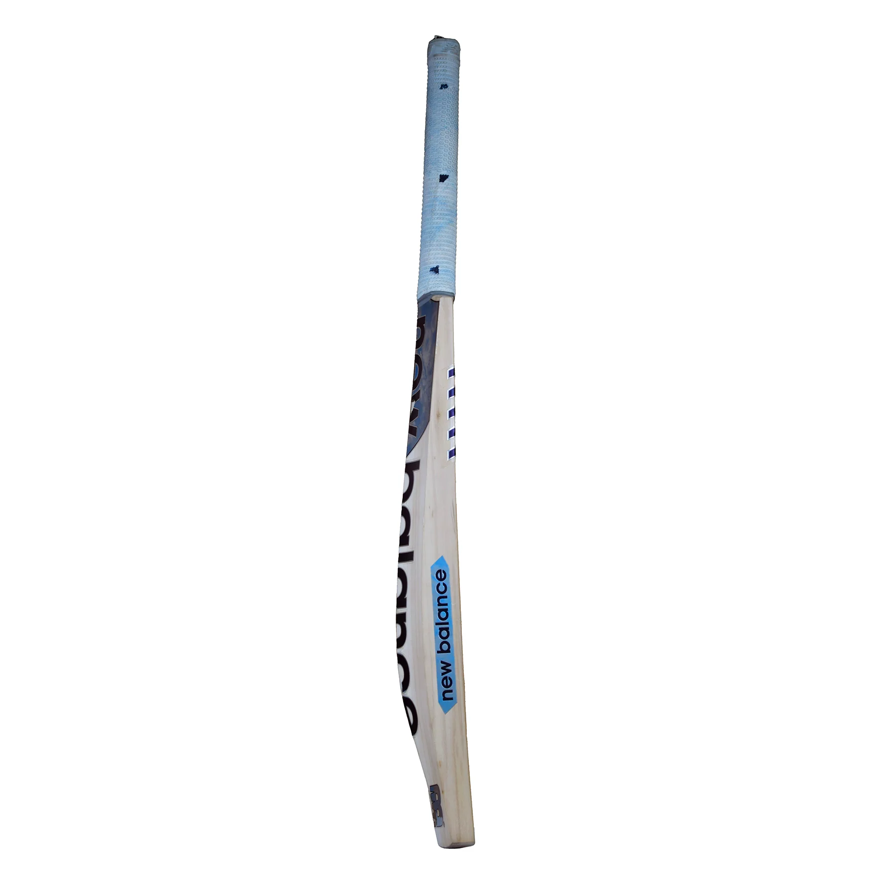 New Balance DC 740 Cricket Bat – Premium English Willow for Power & Precision