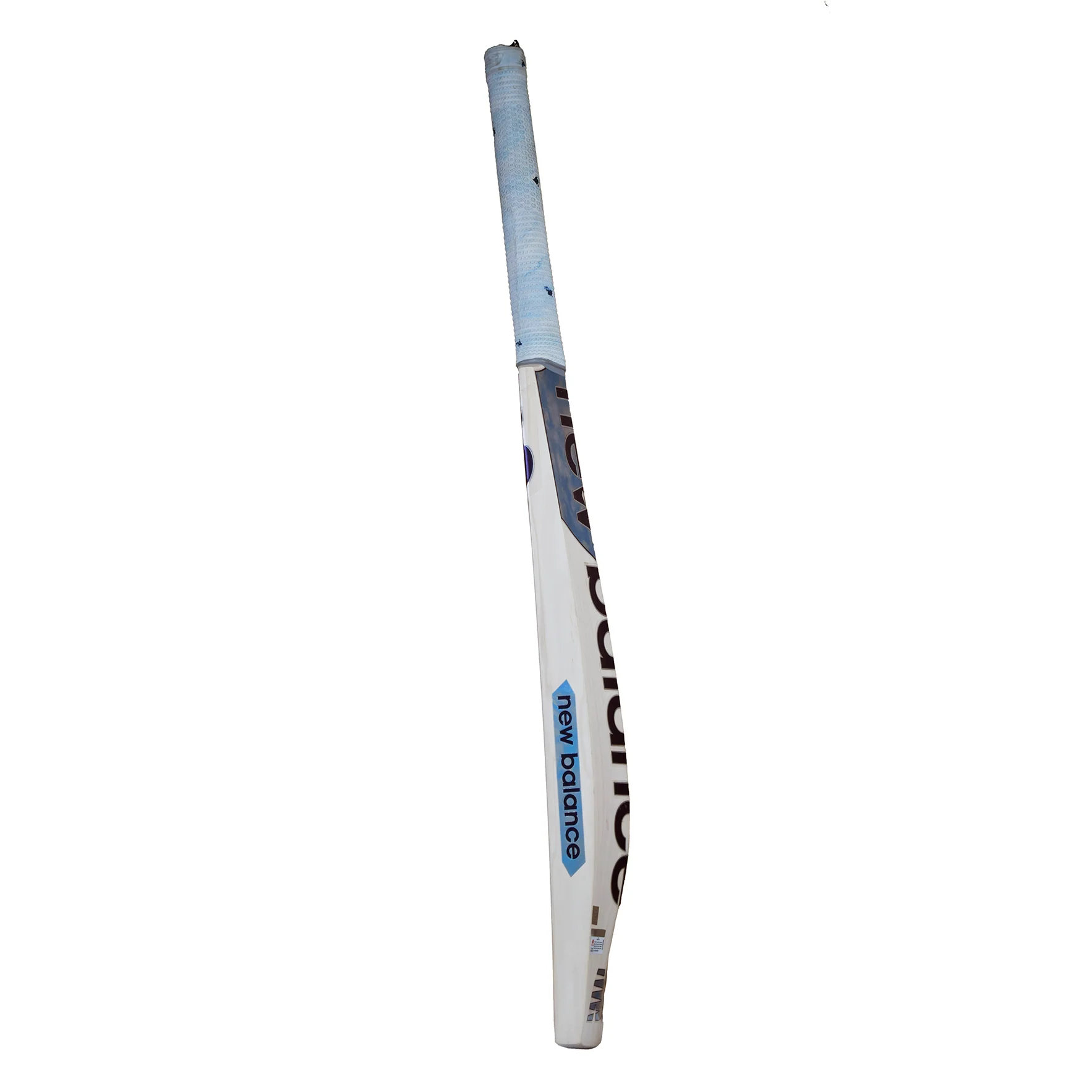 New Balance DC 740 Cricket Bat – Premium English Willow for Power & Precision