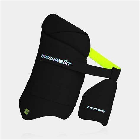 Moonwalkr Thigh Guard 2.0 Black – Pro Protection (RH)