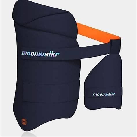 Moonwalkr Thigh Guard 2.0 Black – Pro Protection (RH)